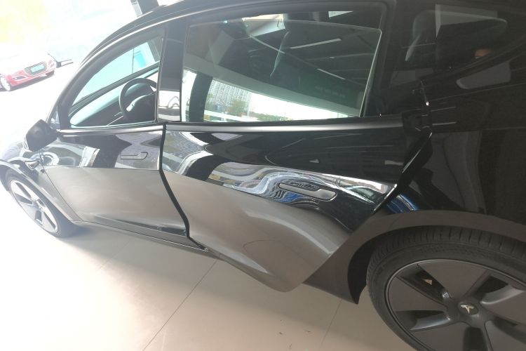 特斯拉 Model 3 2021款 改款 标准续航后驱升级版 3D1车身外观4