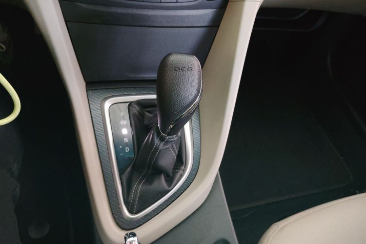 别克 英朗 2019款 15T 双离合互联精英型 国VI局部细节18