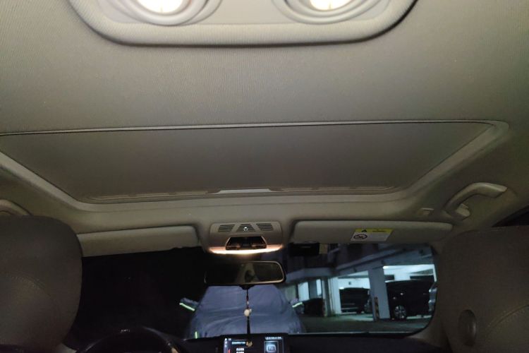 宝马3系 2019款 320Li 时尚型局部细节22