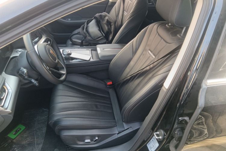 红旗H5 2023款 1.5T DCT智联旗韵版中控内饰19