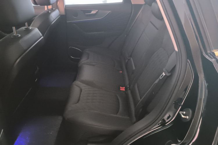 红旗HS5 2023款 2.0T 旗享Pro版中控内饰21