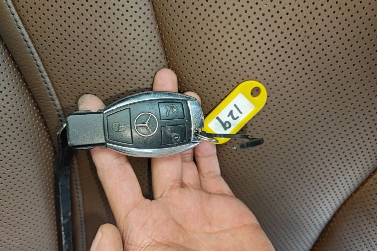 奔驰S级 2017款 S 320 L 商务型中控内饰11