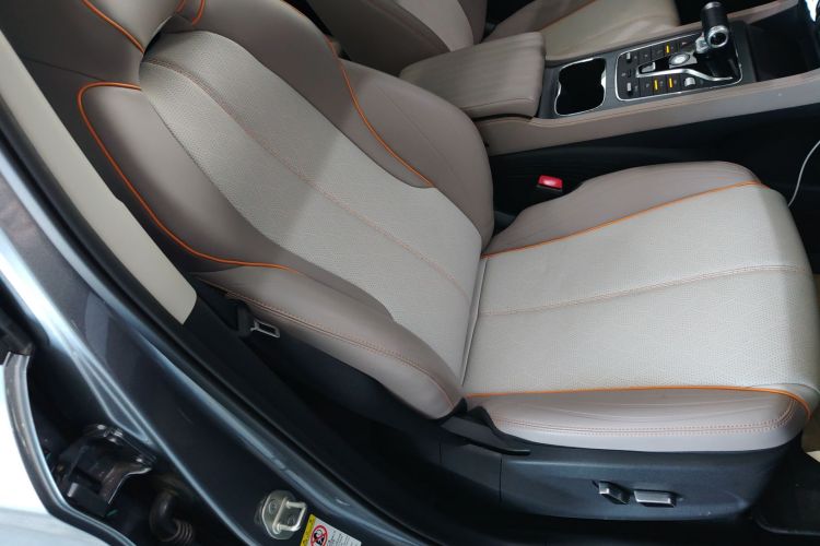 比亚迪 元PLUS 2024款 荣耀版 510KM 超越型局部细节41