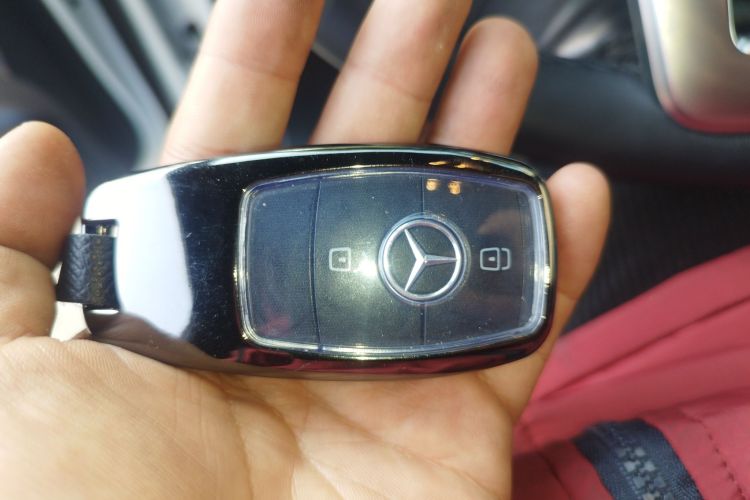 奔驰B级 2020款 B 180中控内饰11