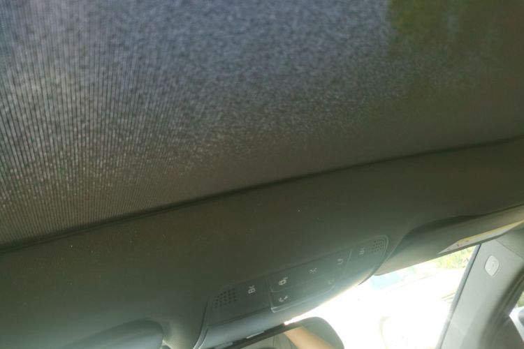 奔驰GLC 2018款 改款 GLC 300 4MATIC 动感型局部细节22