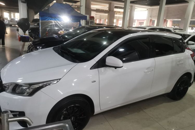 丰田 YARiS L 致炫 2015款 1.5E 自动魅动版车身外观4