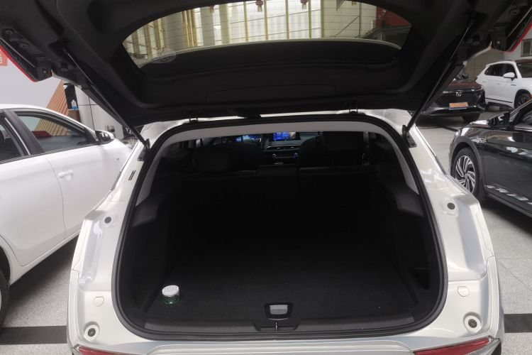 别克 微蓝6 2024款 450km 越享版 PLUS机舱底盘23