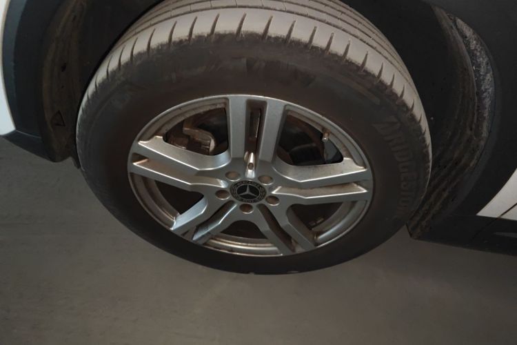 奔驰GLA 2023款 GLA 200车身外观6007