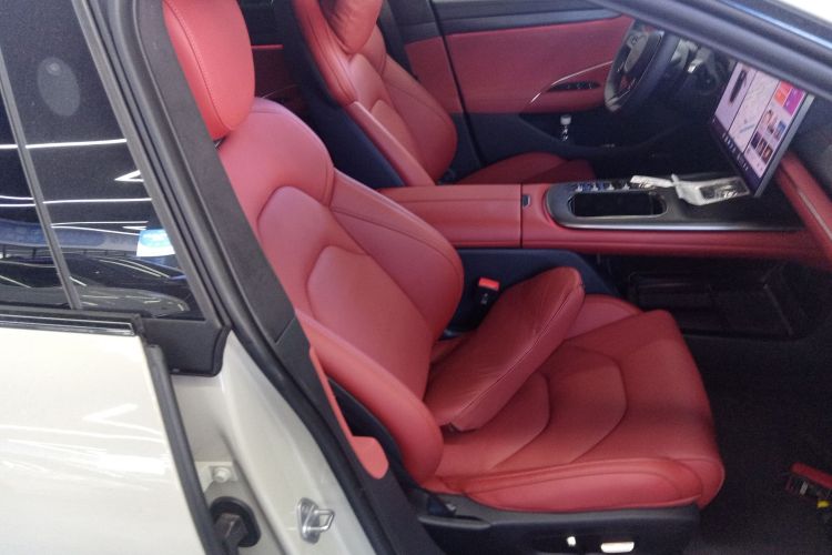 小米汽车 小米SU7 2024款 四驱超长续航高阶智驾Max版局部细节41