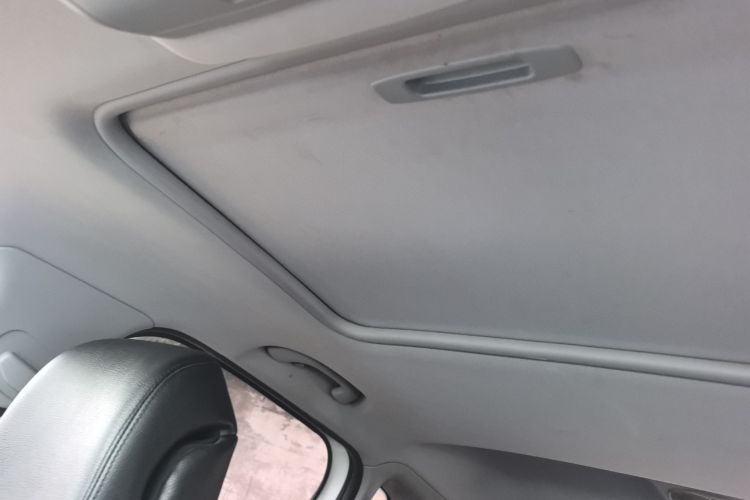 标致3008 2013款 1.6THP 自动至尚版局部细节22