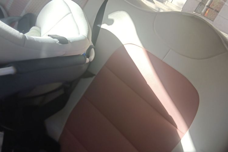 五菱汽车 宏光MINIEV 2021款 马卡龙臻享款 磷酸铁锂中控内饰7004