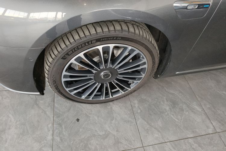 鸿蒙智行 享界S9 2024款 纯电 Ultra 四驱旗舰版车身外观6007