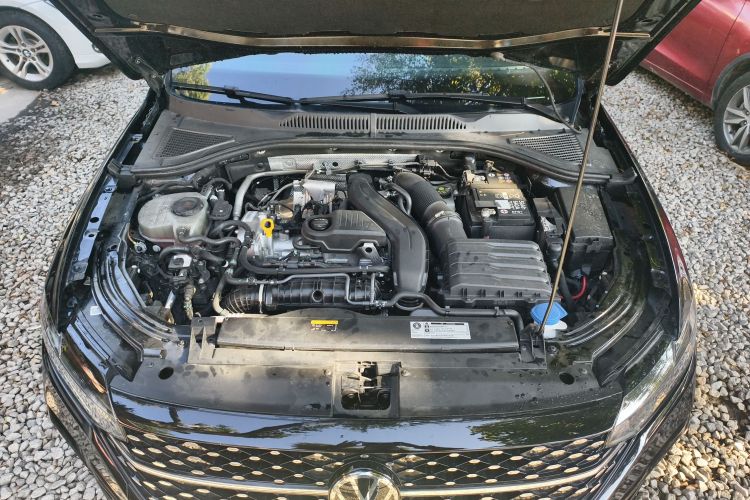 大众 朗逸 2024款 300TSI DSG星空领先版机舱底盘24