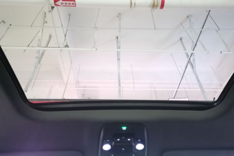 蔚来ES6 2019款 430KM 性能版中控内饰22