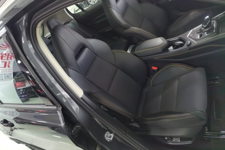 领克01 2024款 2.0TD 两驱全球Pro局部细节41