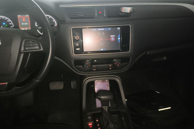 观致5 2018款 改款 1.6T 自动领先型中控内饰16