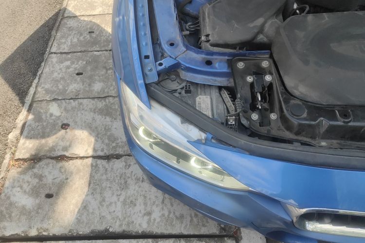 宝马3系 2017款 320i M运动型局部细节9003