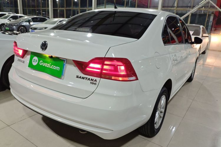 大众 桑塔纳 2016款 1.6L 手动风尚版车身外观7