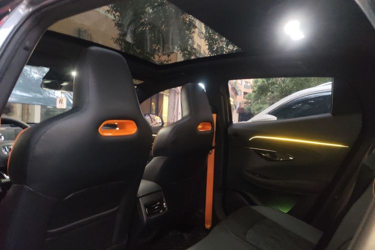 长安UNI-T 2022款 1.5T 运动版 尊贵型局部细节22