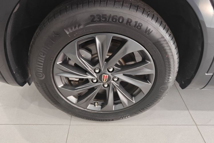 红旗HS5 2023款 2.0T 旗享Pro版车身外观6007