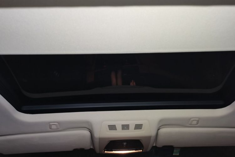 宝马5系 2011款 523Li 豪华型局部细节22