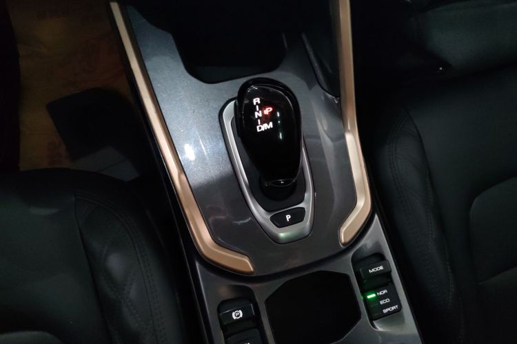 哈弗H6 2021款 1.5T 自动冠军版中控内饰18