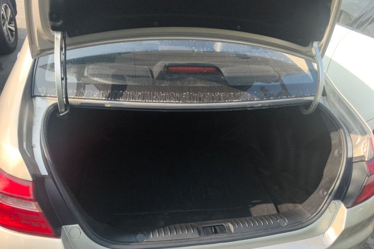 吉利汽车 远景 2018款 1.5L 自动幸福版局部细节23