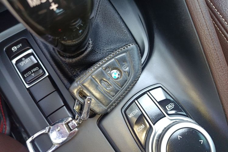 宝马X1 2021款 sDrive25Li 领先型中控内饰11