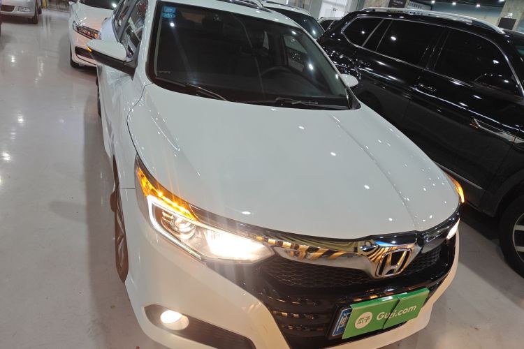 本田 凌派 2019款 180Turbo CVT豪华版 国VI车身外观2