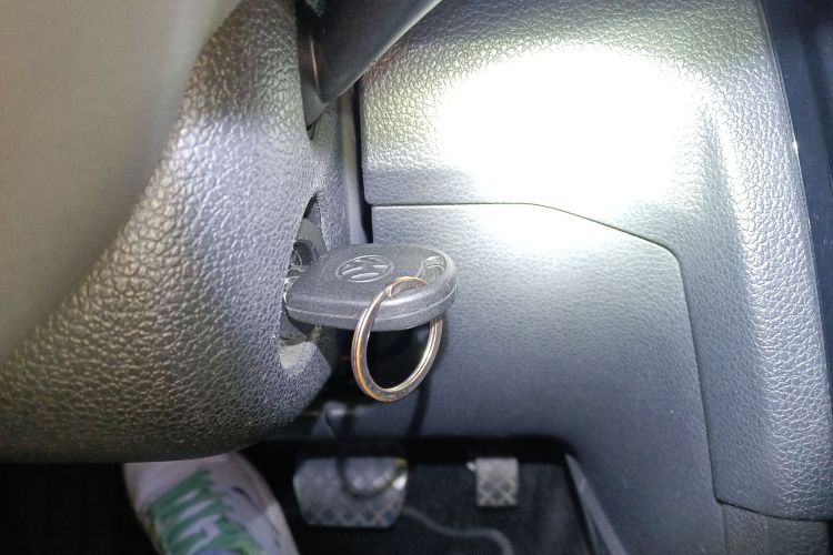 大众 宝来 2016款 1.6L 自动舒适型中控内饰11