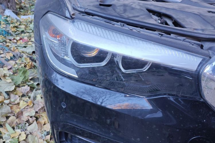 宝马5系 2018款 525Li M运动套装车身外观8