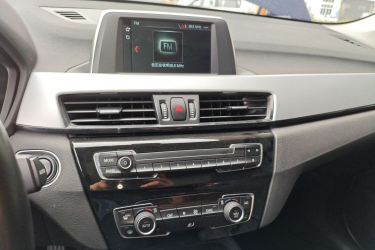 宝马X1 2019款 sDrive18Li 时尚型局部细节16