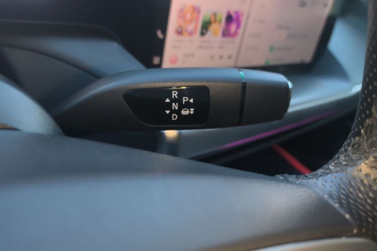 小鹏P7 2022款 480E中控内饰18