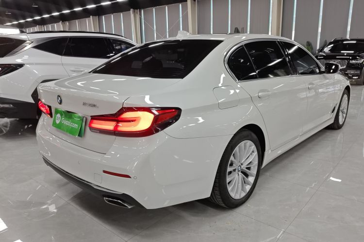 宝马5系新能源 2021款 535Le 豪华套装车身外观7