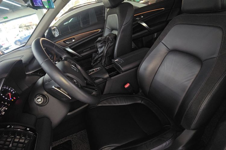 本田 冠道 2017款 240TURBO 两驱尊享版中控内饰19