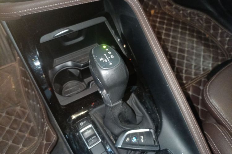 宝马X1 2019款 sDrive18Li 尊享型局部细节18