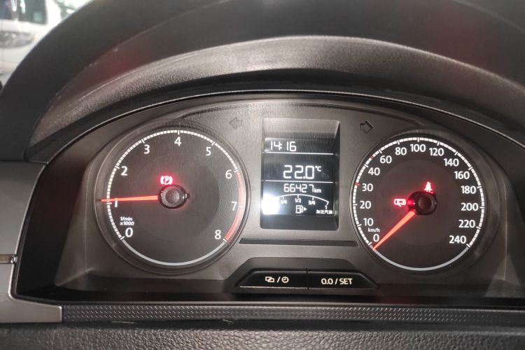 大众 桑塔纳 2021款 1.5L 手动风尚版中控内饰14