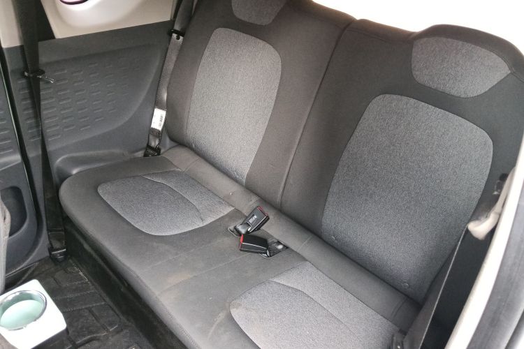 五菱汽车 宏光MINIEV 2021款 马卡龙臻享款 磷酸铁锂中控内饰21