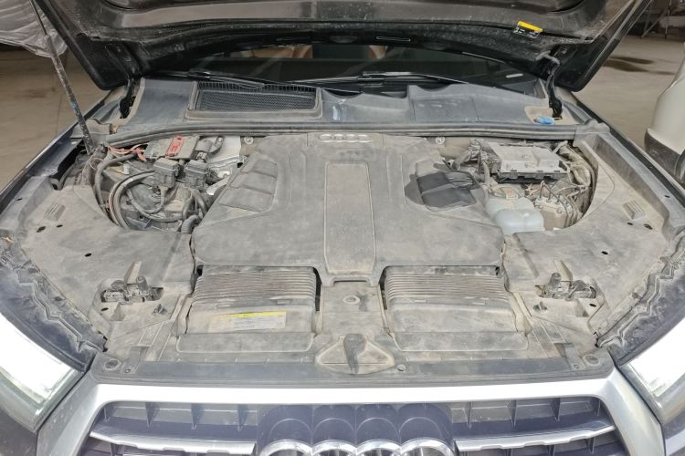 奥迪Q7 2019款 55 TFSI 技术型局部细节24