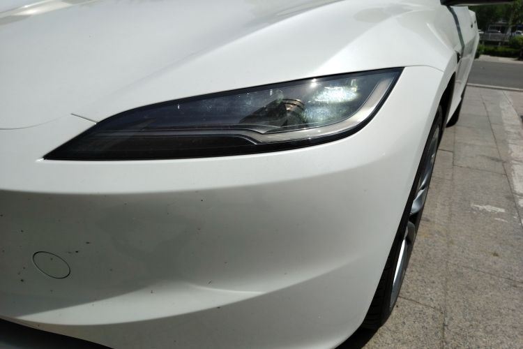 特斯拉 Model 3 2023款 长续航全轮驱动版局部细节36