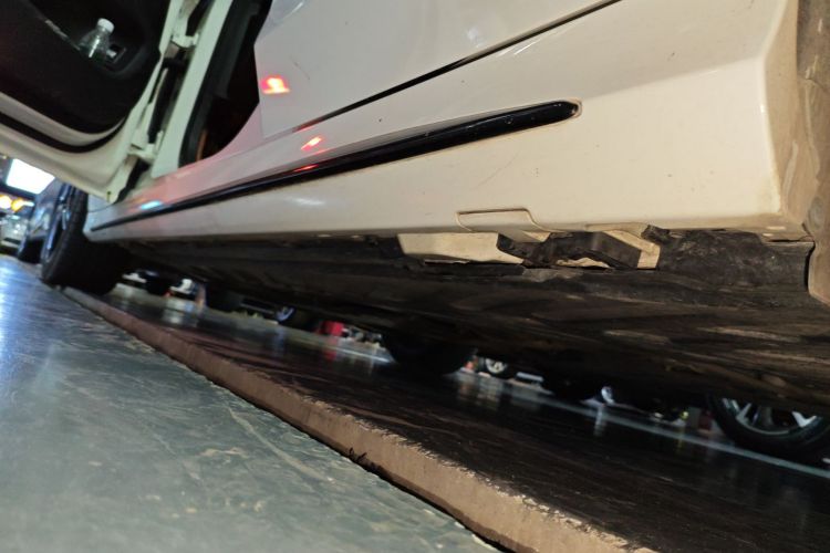 奔驰C级 2021款 C 260 星耀臻藏版局部细节9002