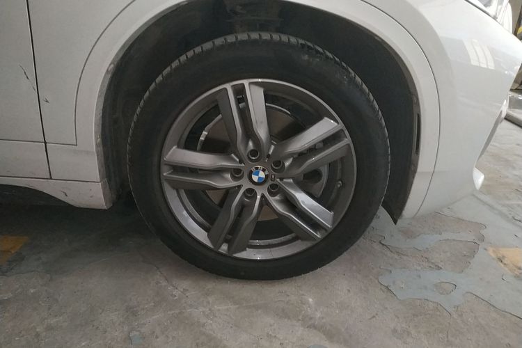 宝马X2 2021款 sDrive25i M运动套装车身外观10