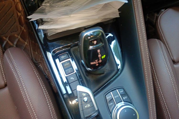 宝马X2 2021款 改款 sDrive25i M运动套装局部细节18