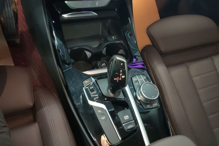 宝马X3 2021款 改款 xDrive28i M运动套装中控内饰18