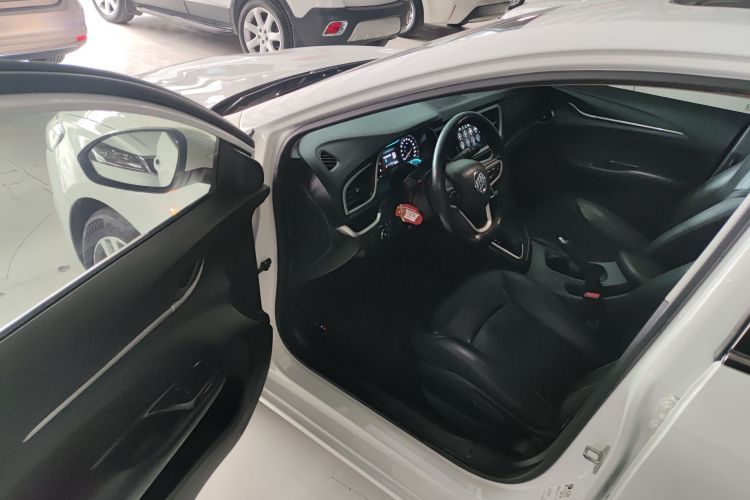 别克 英朗 2019款 18T 自动互联精英型 国VI中控内饰20