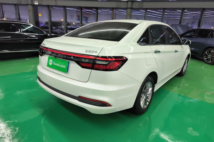 启辰D60 2023款 PLUS 1.6L XL CVT悦领版车身外观7