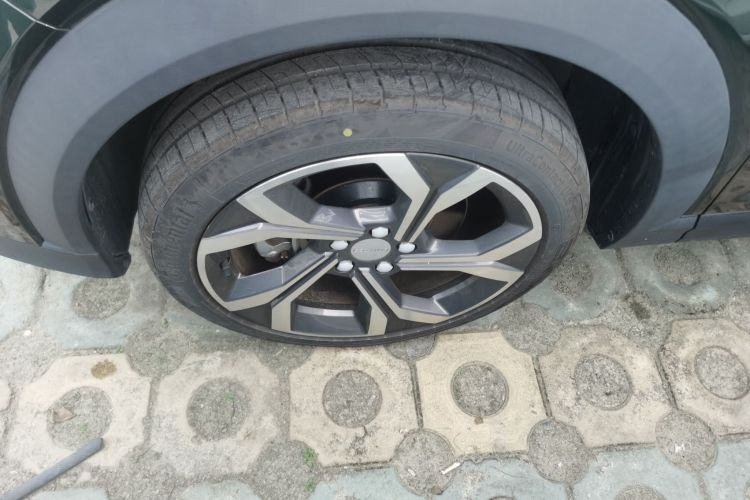 领克06 2023款 Remix 1.5T Hero车身外观35