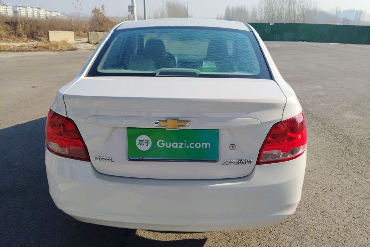 雪佛兰 2018款 赛欧3 1.3L AMT理想版车身外观6