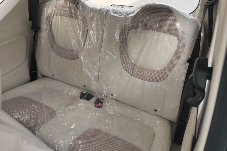 五菱汽车 宏光MINIEV 2024款 第三代 215km 青春版中控内饰21