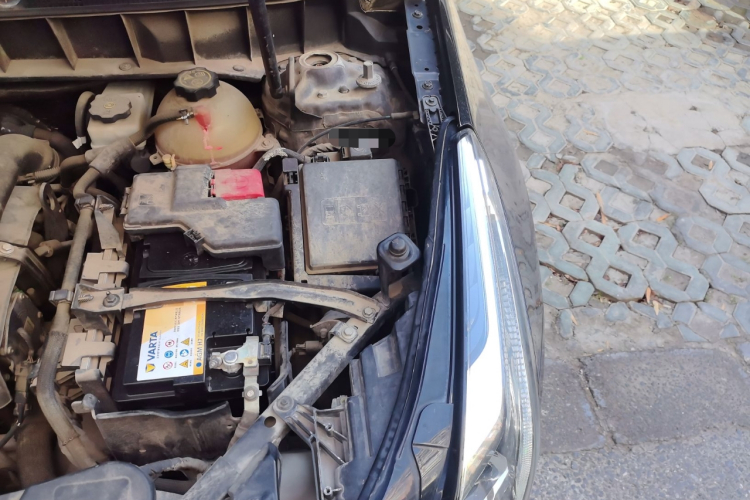 凯迪拉克XT5 2016款 25T 豪华型局部细节9007